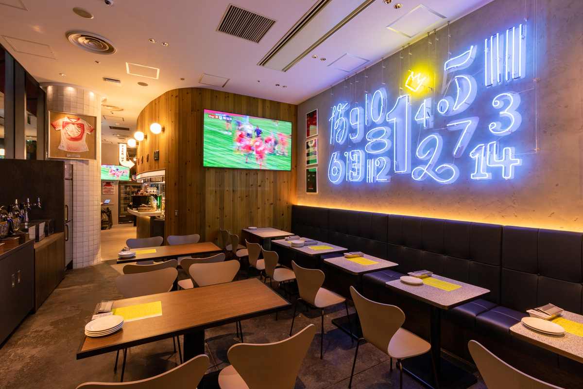 GARB Cheers OTEMACHI - watch sports while dining