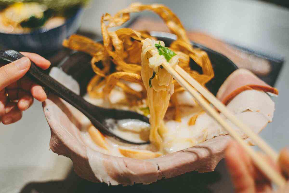 Special chicken soba